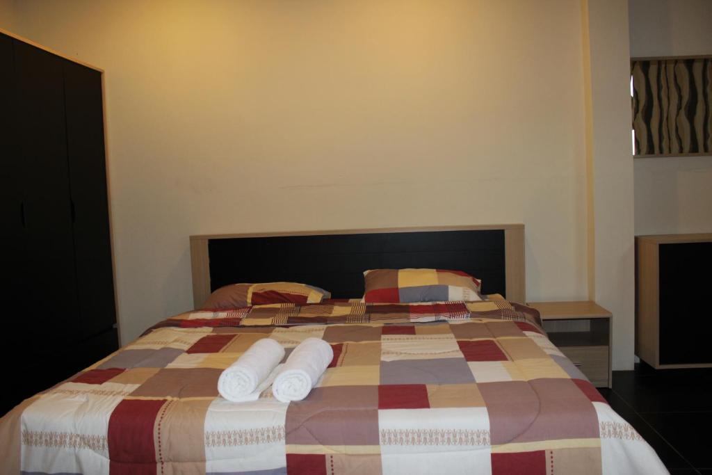 Samal Guesthouse باتايا الغرفة الصورة