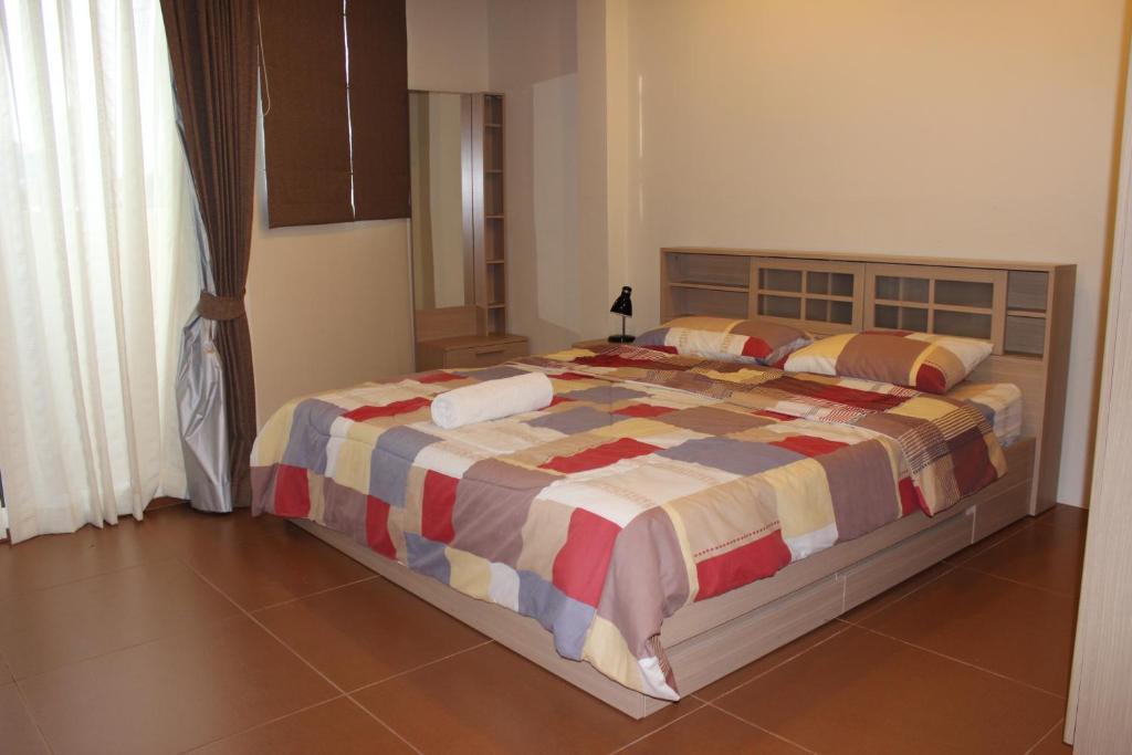 Samal Guesthouse باتايا الغرفة الصورة