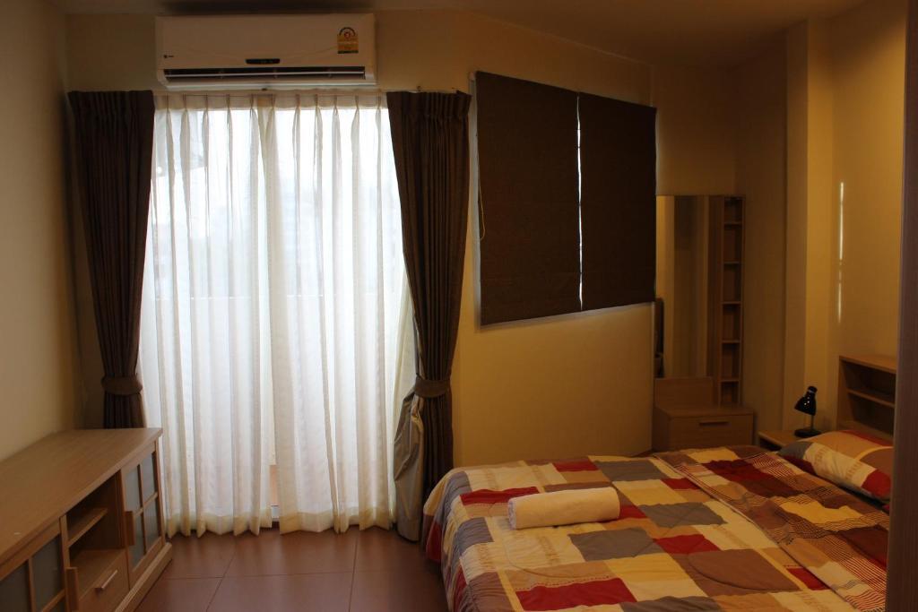 Samal Guesthouse باتايا الغرفة الصورة