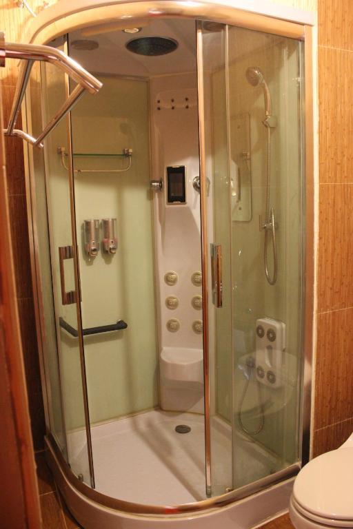 Samal Guesthouse باتايا الغرفة الصورة