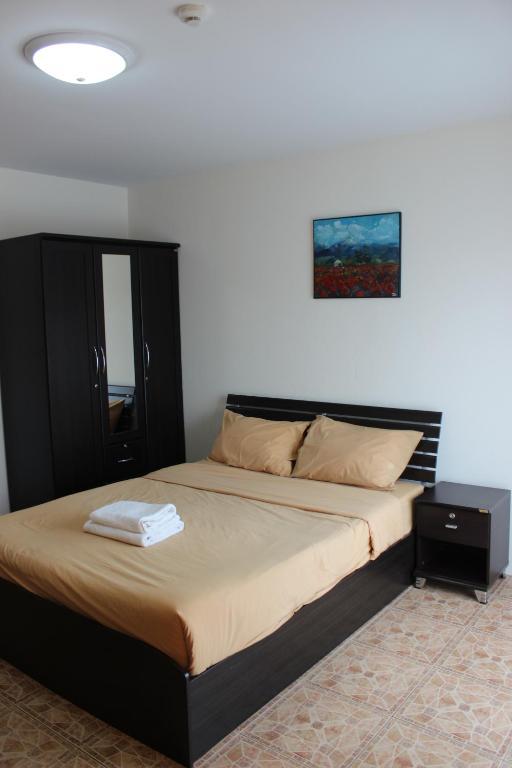 Samal Guesthouse باتايا الغرفة الصورة