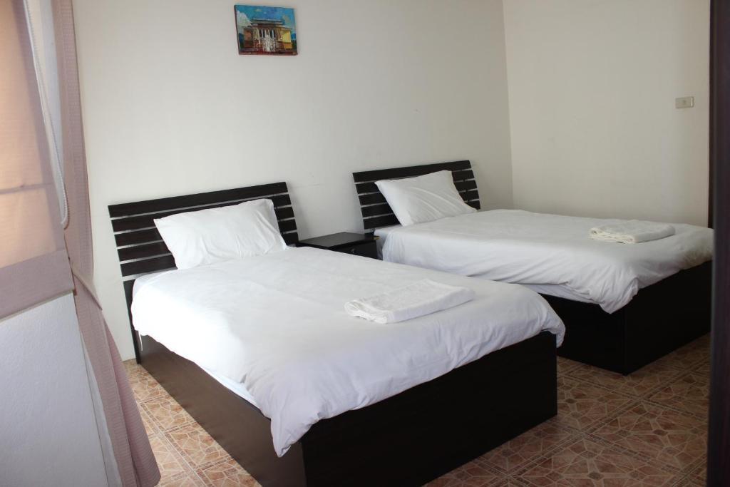 Samal Guesthouse باتايا الغرفة الصورة