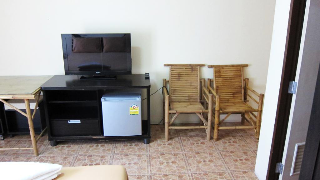 Samal Guesthouse باتايا المظهر الخارجي الصورة