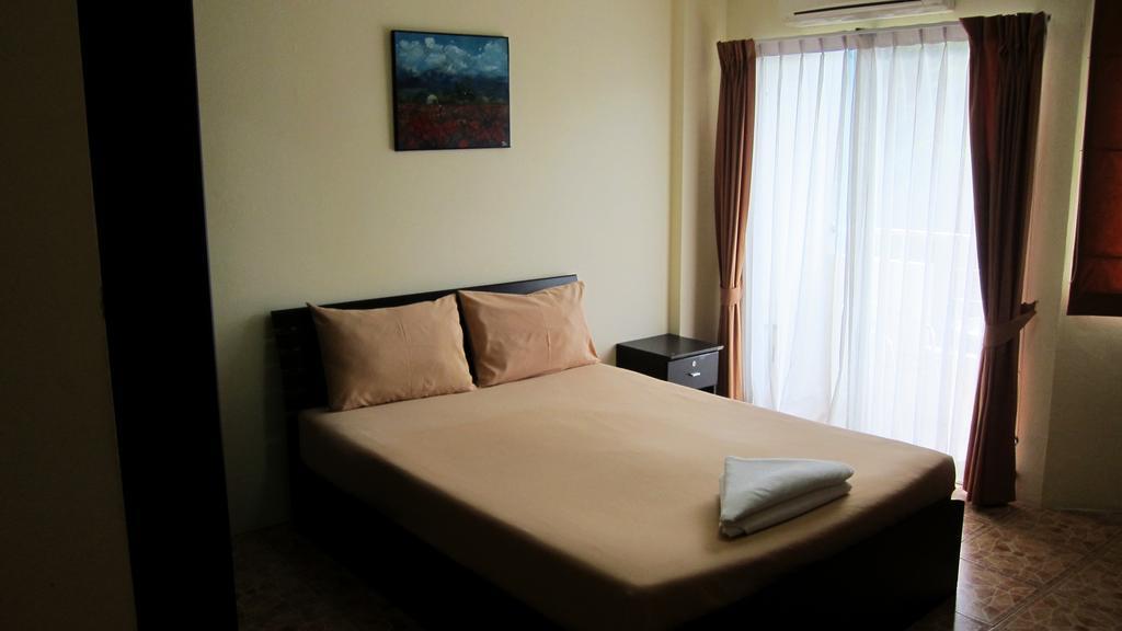 Samal Guesthouse باتايا المظهر الخارجي الصورة